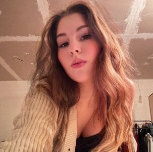 JoanieMochelのPublicの 4枚の写真