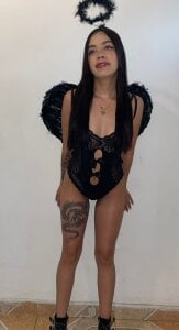 Sami_Evanns I can be your Angel😇👅 Pic 3