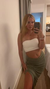 FlissBelle A part of me Pic 2