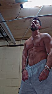 Master_Tyler Me Pic 8