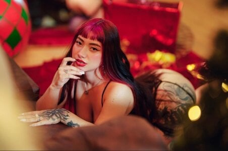 Sophia_tf 🖤 Merry Christmas 2025 🖤 사진 2