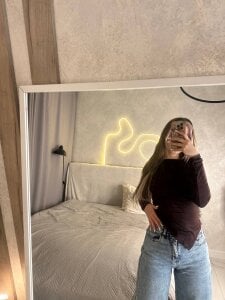 NicolaHulse Everyday Me รูป 