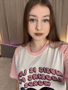 AudriaSagan good day Pic 2