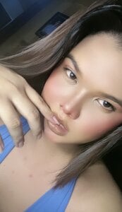 Ellise_Hilton Belly Lovely Pic 7