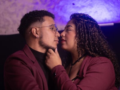 Noa_N_Carolain Lace & Sighs Pic