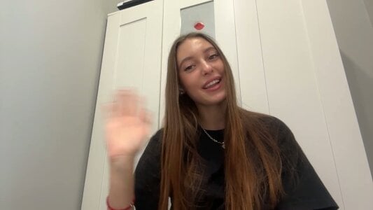 selena_favn Best view on the internet 💋 Pic 5