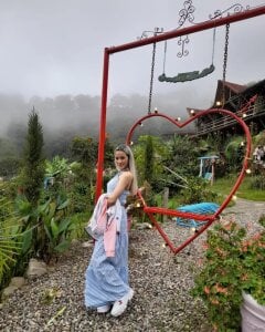 Alice_simpson1 Public Pic 9