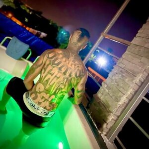 Buitrago_98 Public Pic