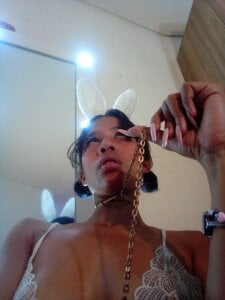 bad_girl_xxx FUCK ME Foto