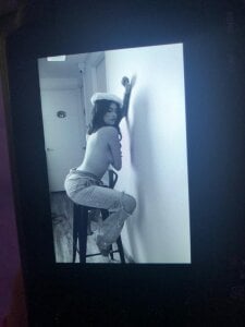 Ary_romanof Public Pic 4