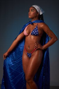 Independence isn’t just history — it’s power. It’s choosing when and how I shine. de malu_horny_69 Fotos 3