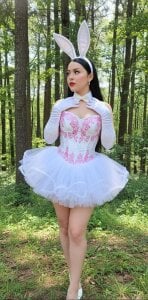 Emmie_Hot Halloween! 🎃👻 Pic 8