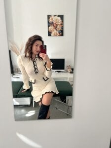 LilitTXX Public Pic 2