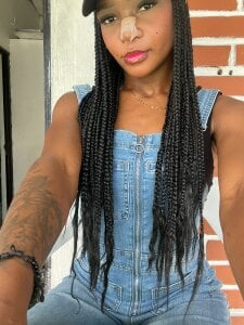 OrianaAndCouple Public Gambar 7