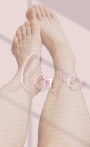 queenkelly1234 TOE teasers and forbidden FEET! Pic