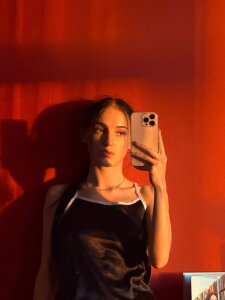 KarolSvenson Public รูป  9