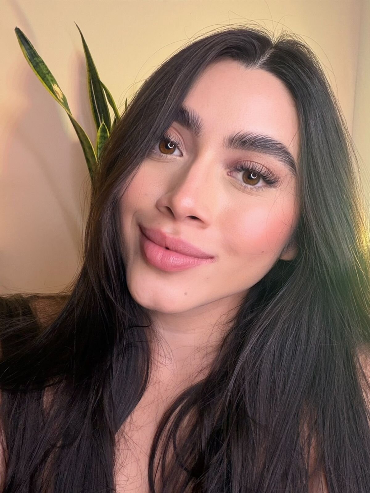 angeline-777 My lovers! new Goal! can u help me w 500 likes?😣😈 Εικόνα