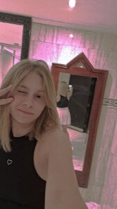 ChelseyLorick's Pink Whisper Sex Photo 1