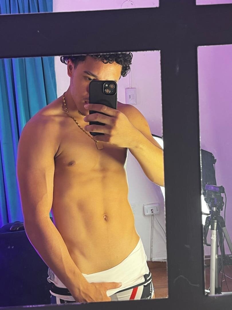 Adrian_Volt Poză populară 325