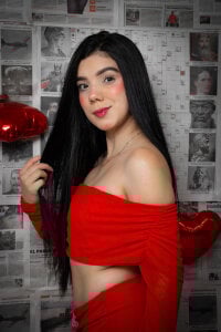 Sarita__Gomezhappy valentine's day my loves Bild 3