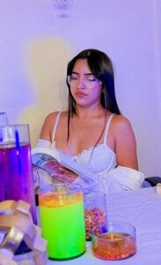 _Olivia_Fox_ SEXY CHEMISTRY Billede 7