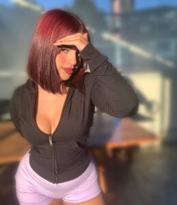 Sophiapotter Public Pic 6