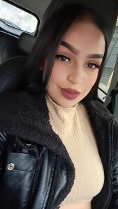 Iris_Rose_7 💘a little of me 💘 Pic 4