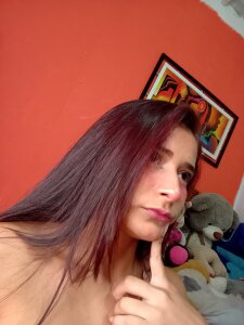 I'm also a simple girl ❤️👀 de lou_anna Foto 3