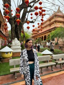 TreasaDolecki Public Pic 5