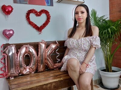 valentina_swallow We are 10K lovers , Thank you. Photo