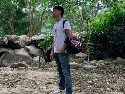 Loganjhonson19 Let's go for a walk to the river Pic 5