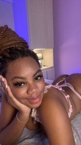 KendallRosse1 Your beauty ebony Pic