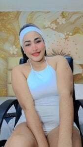 NahomiWalker_ Public Pic 2