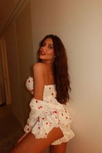 AnaisBellas Anatomy of Expression 👄 Pic 5