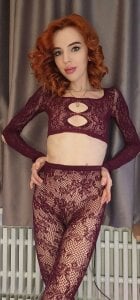 terry_gardner24 Burgundy outfit Pic 3