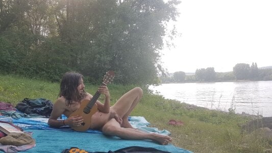 Adam_zen Public Pic