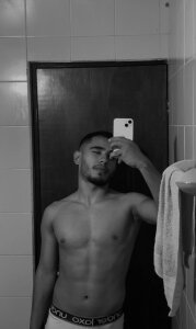 Santiago_Blackwood_ Public Pic 2