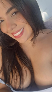 daniela_crozee_ nice Thursday darling 🎀 Pic 3