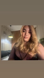 Dangerous_Womanx Public 사진 3