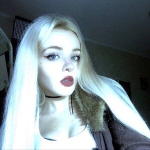 LynellPaveglio Public Kuva 2