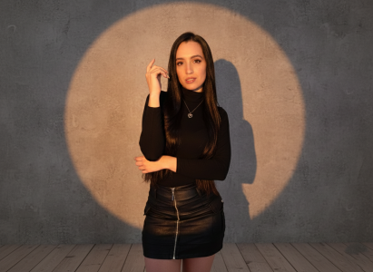 EllaVillaluna Public Pic 2