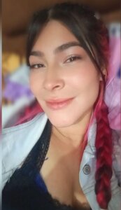 coraly_ Public Pic 4