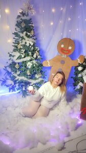 MaylinRosse_ “Snow Angel and Desire” Pic 5