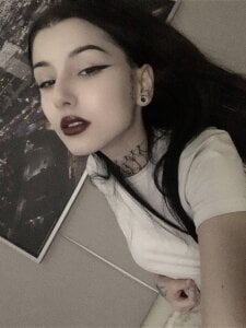 Donna_Hicks Public Pic