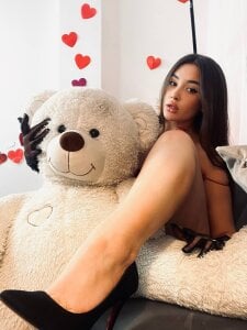 _Eva_Rose_ Happy Valentine's Day ! Photo 3