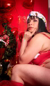 annie_wigg Merry Christmas Pic 3