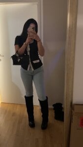 SuesseAlina Public Pic