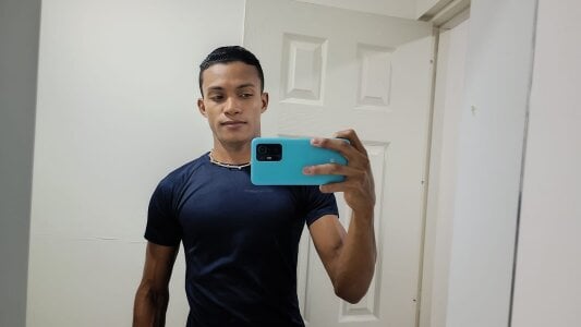 Ryan_VergonのPublicの 2枚の写真