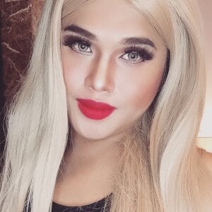 JustineBIGCUM