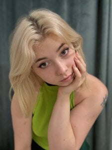 SibleyDurborow Soft whispers of love 💞 Pic 4